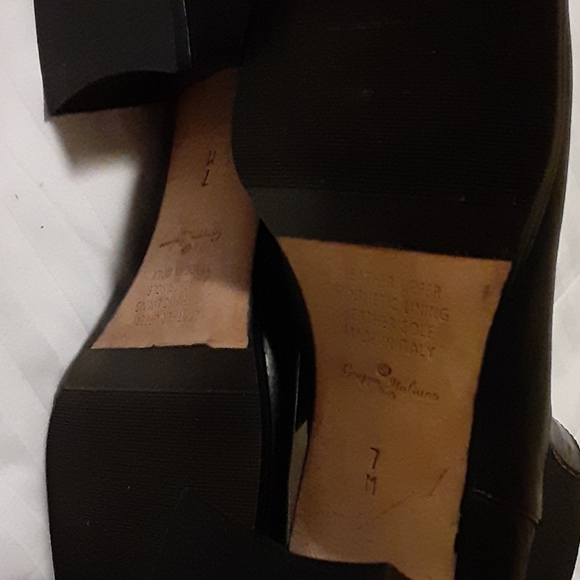 Boots - Picture 5 of 6